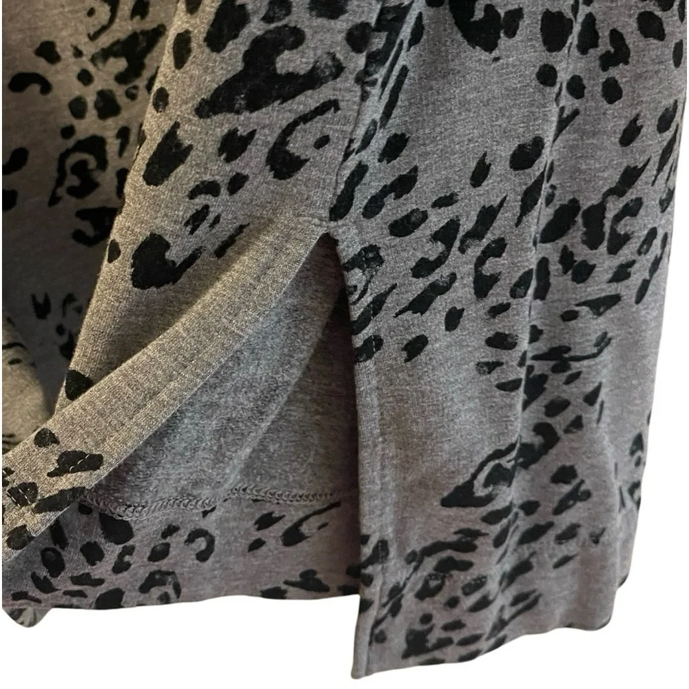 Chico’s Zenergy Cozy Animal-Print Brushed Fleece Tunic Size XL/16 (Chico’s Sz 3) - Picture 7 of 13